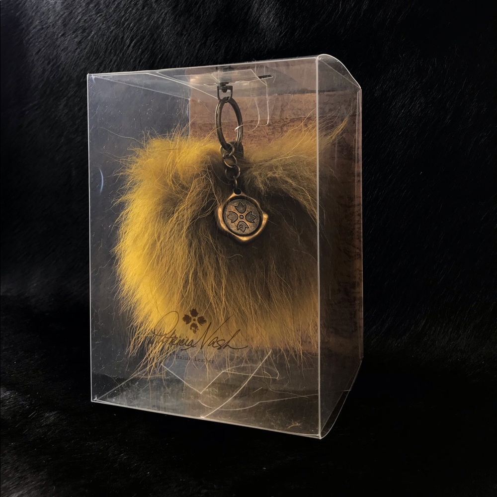 NEW IN BOX Patrica Nash Pelli Key Fob